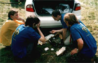 �� 2004